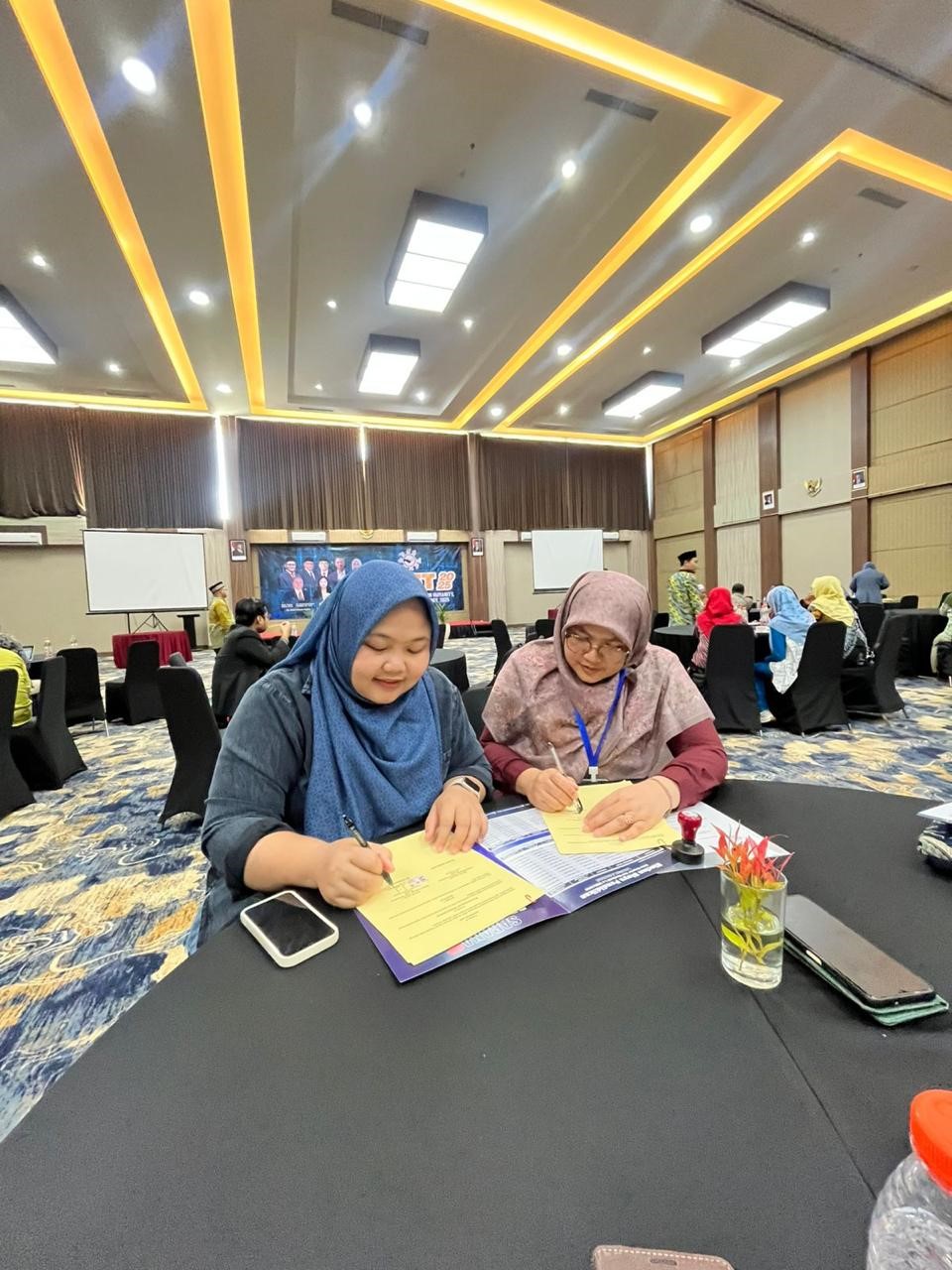 Kolaborasi PkM: “Program Studi Perbankan Syariah Universitas Potensi Utama Melaksanakan Implementation Agreement (IA) Bersama Program Studi Perbankan Syariah Universitas Muhammadiyah Prof. DR. HAMKA (UHAMKA) Jakarta”