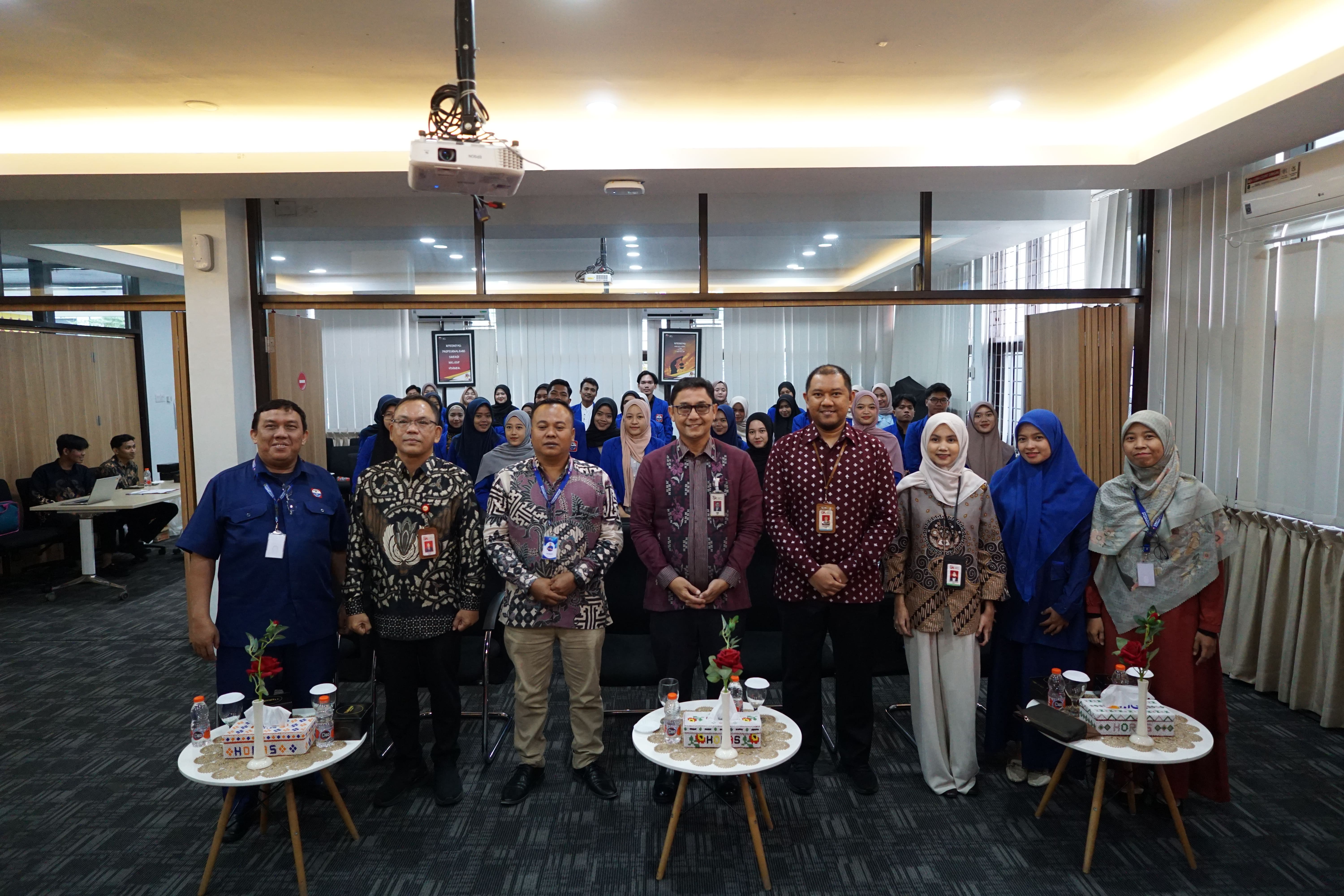 Buka Wawasan, Prodi Perbankan Syariah FEB UPU Gelar Student Visit ke Otoritas Jasa Keungan (OJK) Sumut